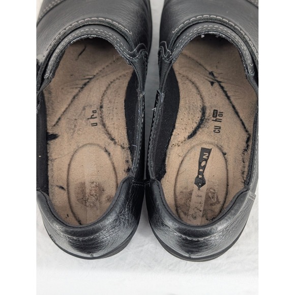 Clarks Womens Black Leather Slip On Loafers Cushion Soft Comfort Shoes Size 5.5 - Picture 8 of 9